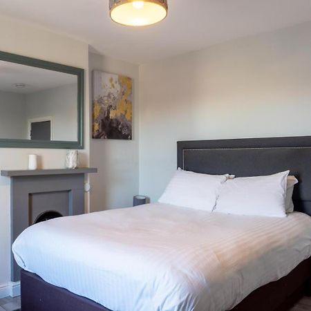 The Fordham Inn Sharnbrook 外观 照片